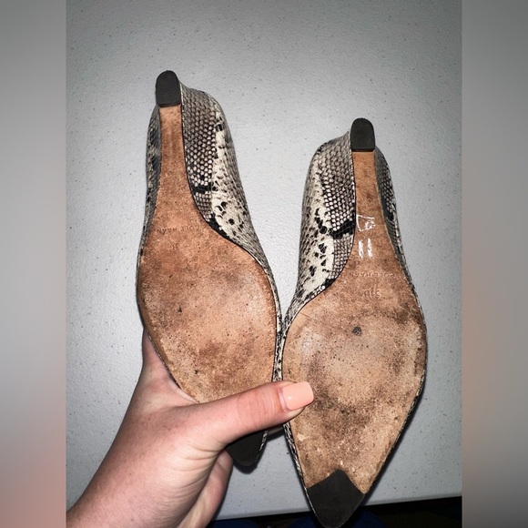 Cole Haan Snakeskin leather wedge pointed toe heels 5.5 office - Picture 12 of 13